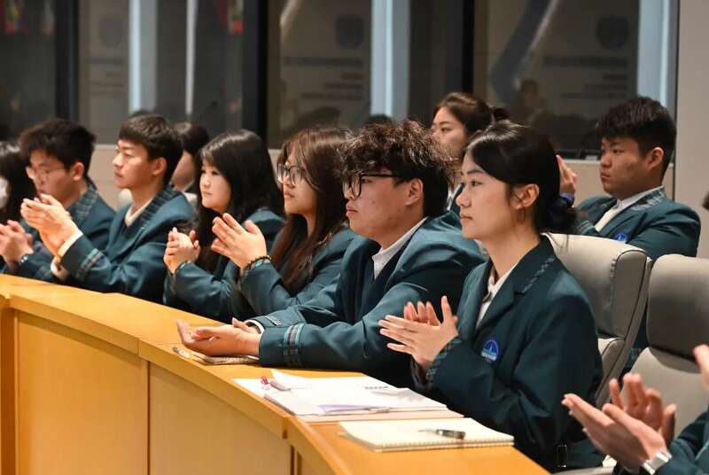 论坛现场。吉林外国语大学供图