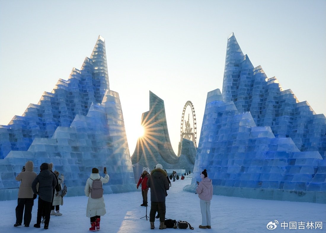 哈尔滨冰雪大世界，新华社