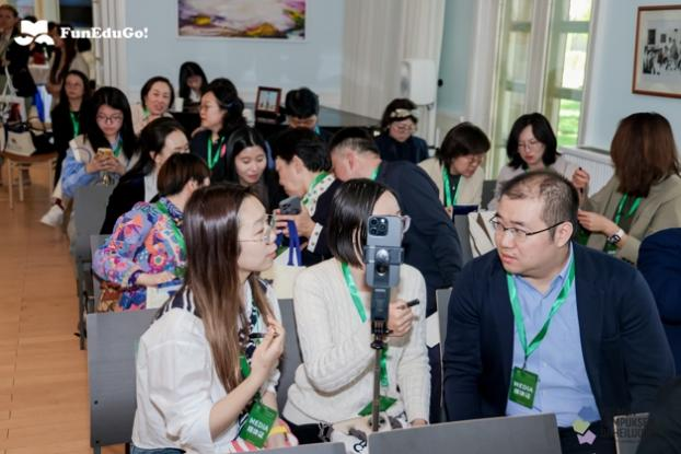 互动课堂现场嘉宾参与热烈