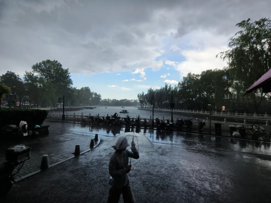 武辉 摄