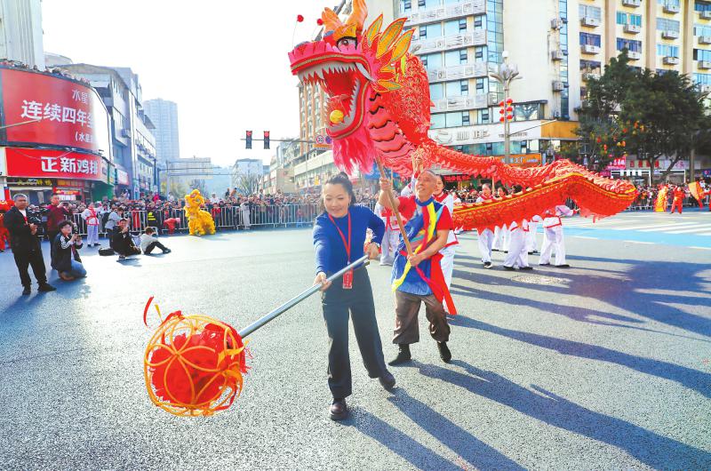 遂宁市2026年春节大游演。 遂宁市文化广播电视体育和旅游局供图