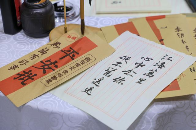 电影《给阿嬷的情书》点燃了人们对侨批这份“世界记忆”的热情。 资料图片
