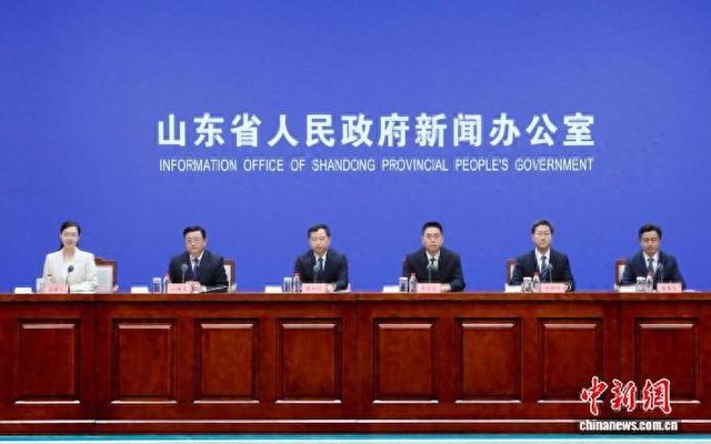 5月9日，山东省人民政府新闻办公室召开政策例行吹风会。山东省人民政府新闻办公室供图