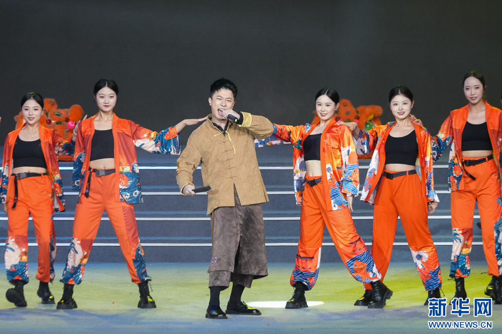   这是音乐说唱《国民小吃新“食”尚》（12月7日摄）。新华网 肖和勇 摄