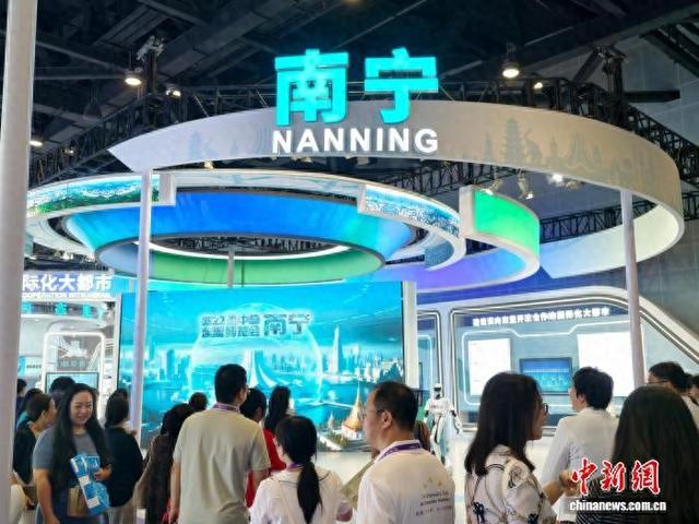 图为第22届中国—东盟博览会南宁城市展区。杨志雄 摄