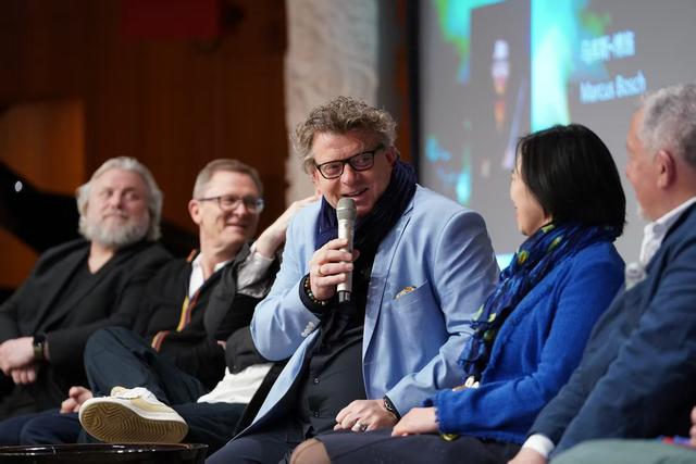 国家大剧院制作歌剧《齐格弗里德》正在排练，主创班底聚集十国艺术家。北京日报客户端记者 方非摄