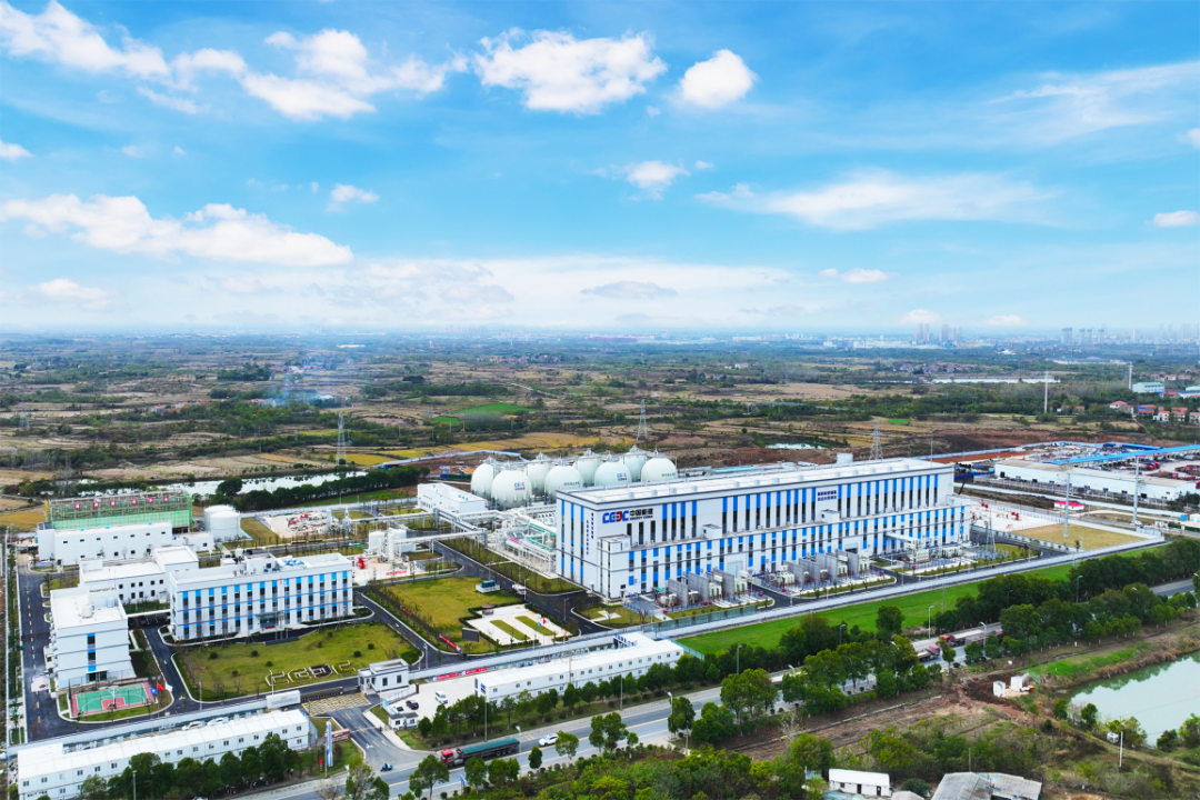 “能储一号”全球首座300兆瓦级压气储能电站
