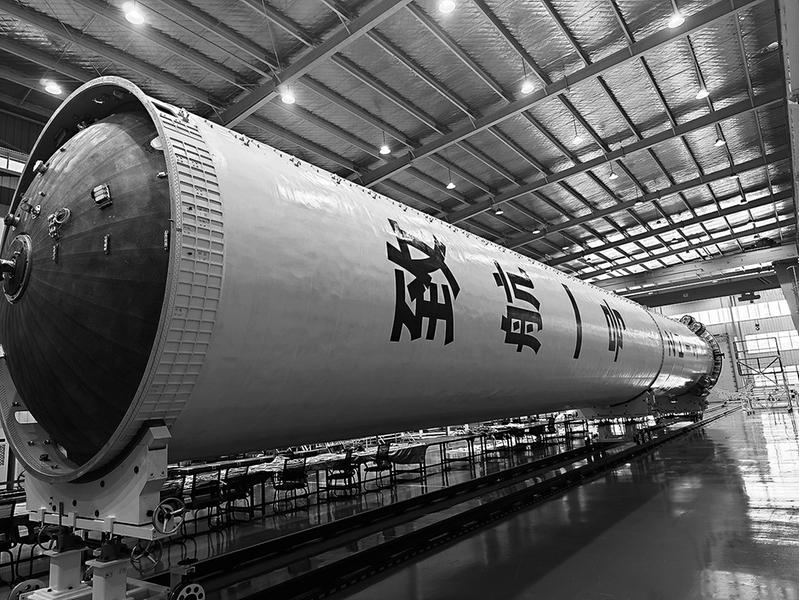 　　“致航一号”液体运载火箭已进入总装冲刺阶段。姚志超/摄     