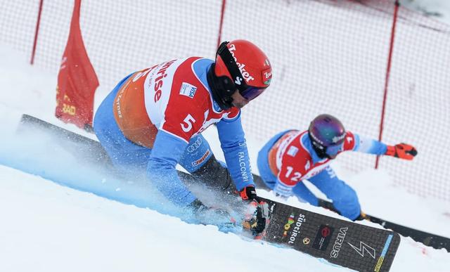 菲施纳勒（左） 新华社供图