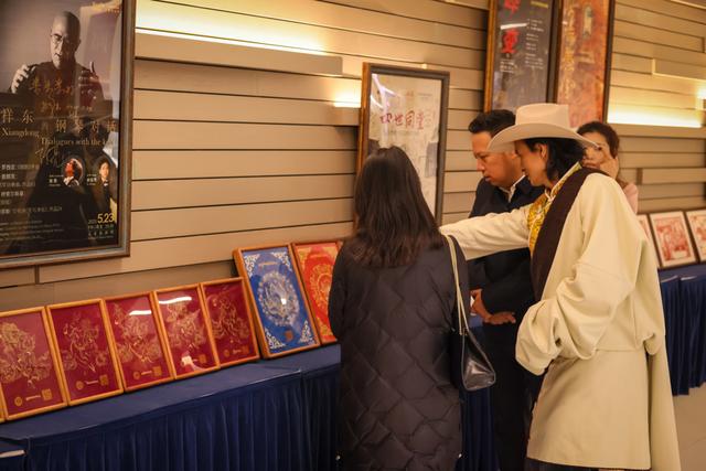 来自果洛的作品 叶辰亮 摄