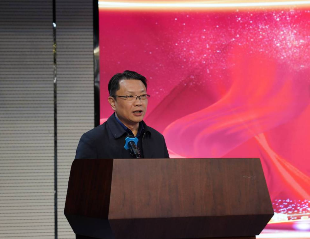 贵州省委教育工委副书记李军致辞