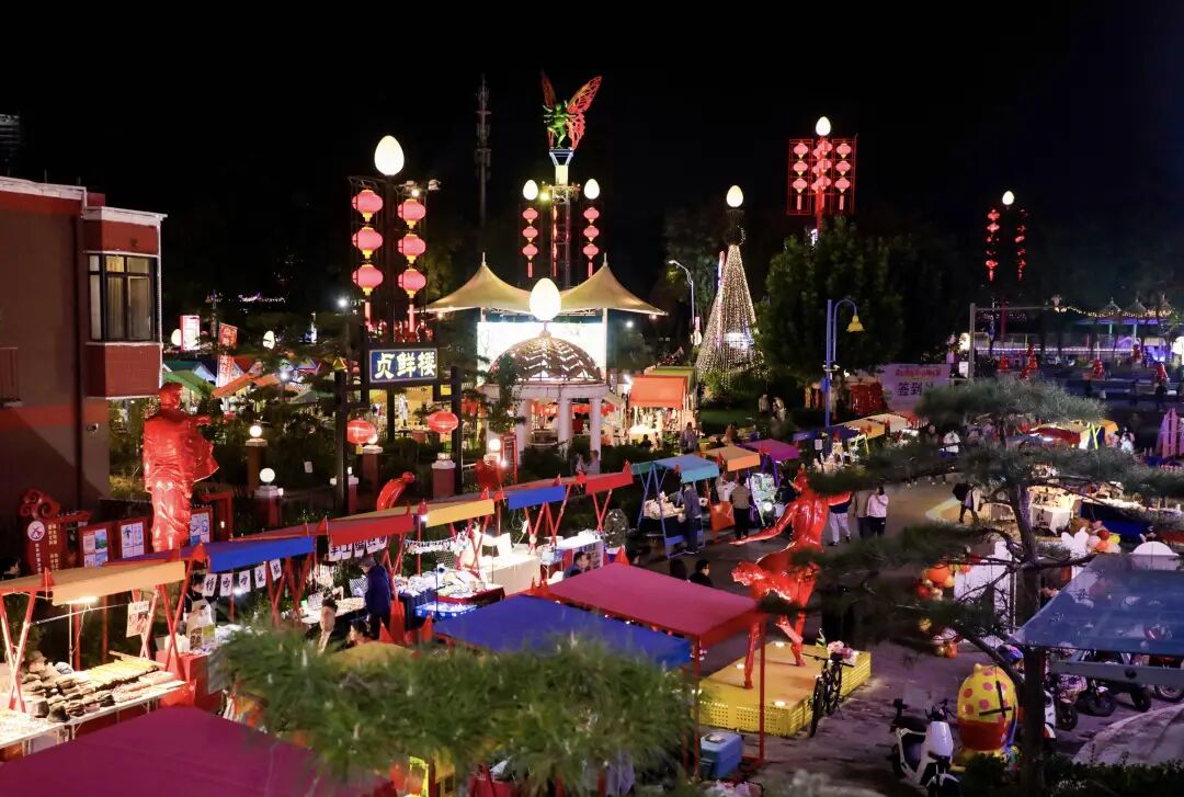 月亮河休闲小镇