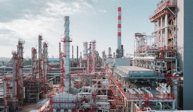△塞尔维亚一炼油厂（资料图）