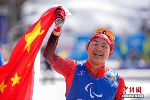 图为残奥冬季两项运动员蔡佳云。中国残疾人联合会供图