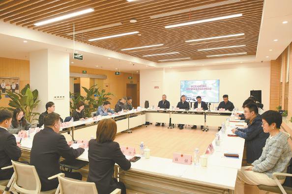 徐汇区检察院调研企业法治需求