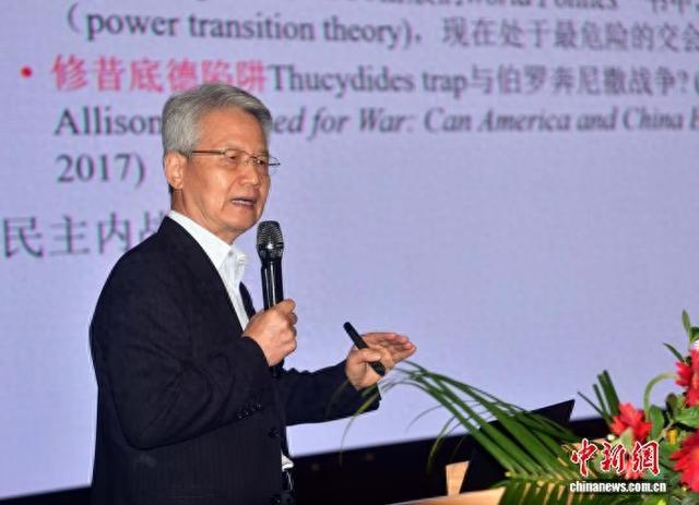 5月22日，台湾“中国文化大学”教授赵建民在武夷山职业学院作主旨演讲。中新网记者 张丽君 摄
