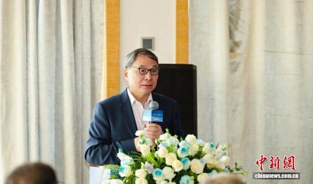 郑永年致辞。主办方供图