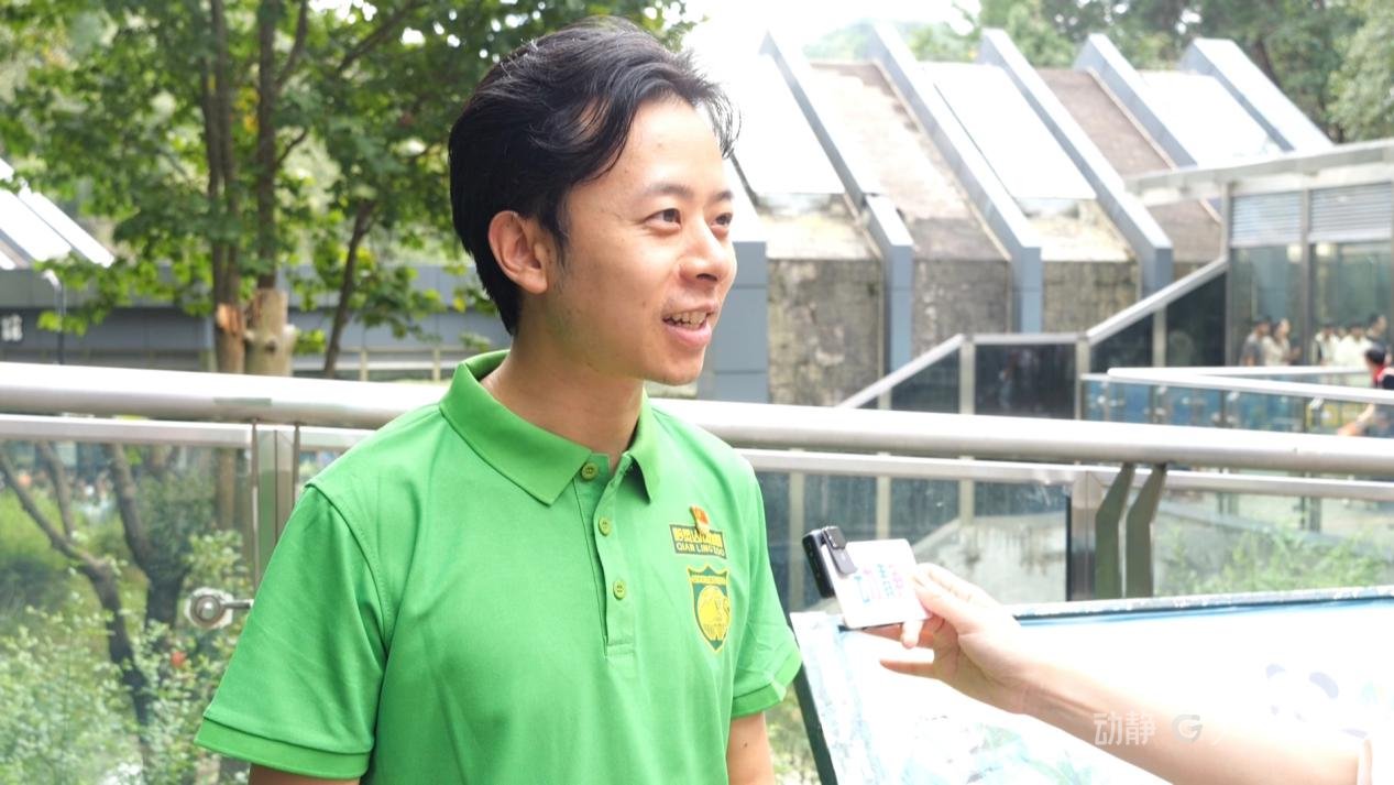 贵阳市黔灵山公园动物园工作人员 代如恩